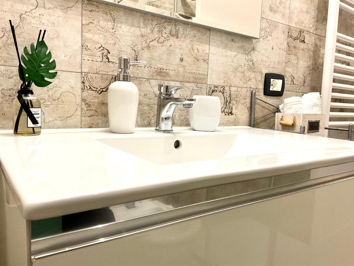 City Centre Life Apartment Верона Екстер'єр фото