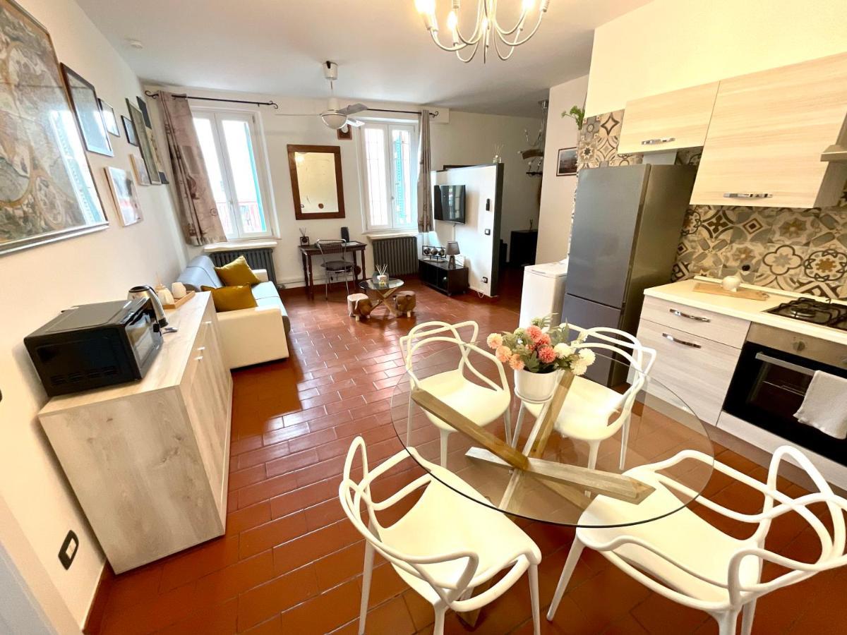 City Centre Life Apartment Верона Екстер'єр фото